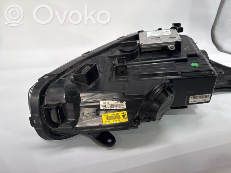 874c3240c7a11b0c821db29a955d25ba-cdf3af26d51061d7f8bdbd8b0540a9e3_headlight_headlamp