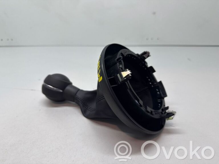 87ce4dbb979f0bac351a272c094ca4cc-c8afa7f63af926e9387614700798f3d2_gear_lever_shifter_trim_leather_knob