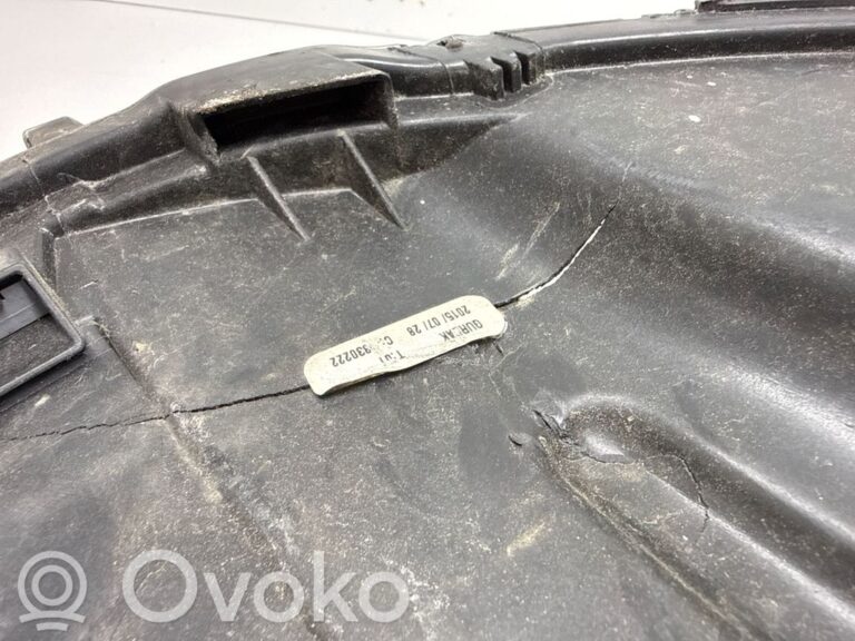 8f4d98c6cbd8b24c4952bc42cd44b3bc-306b76c070af69b9996df3054f39f804_headlight_headlamp