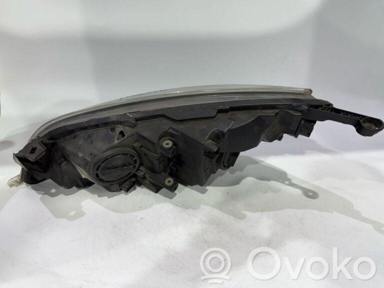 97a00aa56aed4afac4bcf074b989d096-ca2b1f9c8c91befa4ebfe262ed6aaf19_headlight_headlamp