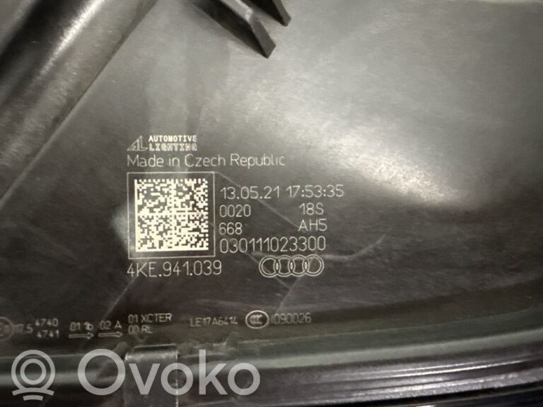 98cf60c378bba6bf4dabcff4d44a97a3-329022a1a28e294b51ded44882f97d39_headlight_headlamp