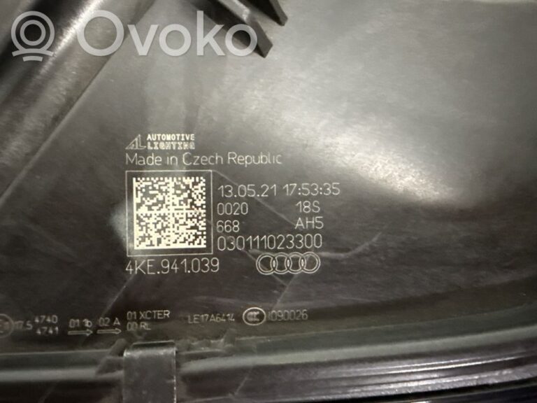 98cf60c378bba6bf4dabcff4d44a97a3-329022a1a28e294b51ded44882f97d39_headlight_headlamp