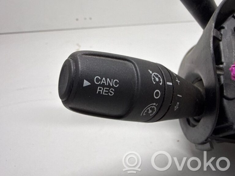 9a5fe946d1af82ba23d056673060aaa4-79db649e9d7f57158e9624d0450b5b92_wiper_turn_signal_indicator_stalk_switch