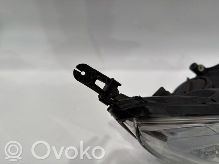 9ce6ae41a02f82f1f610787f6de8ab30-d510c75190a66185ea8067181fe1f6ac_headlight_headlamp