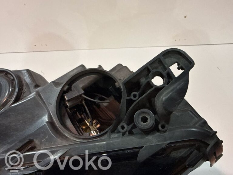 9cfee0b8d51d00a52ec2cc4fa6300ac5-69c43bd7085db4be7c2ea0a9d91c5435_front_fog_light