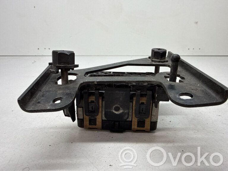 9d963c3786d1acd8c4d4d5c641e4a6e7-3e84d55bbe948db4248d4877a75ed017_distronic_sensor_radar