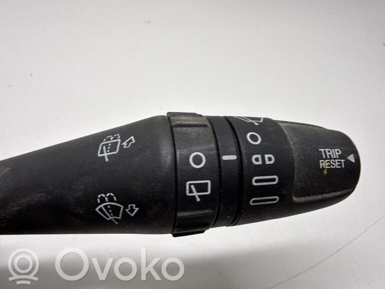 9dd539ffe05be5582af6945d68a1f0e4-f2fd2ea61b22d55959b1d3044936c136_wiper_turn_signal_indicator_stalk_switch