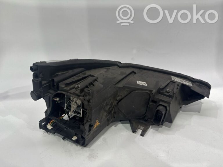 9e099a958731d1f9bfe7ea319622e039-95a130e21f5f02a44d822d5ae277cab9_headlight_headlamp