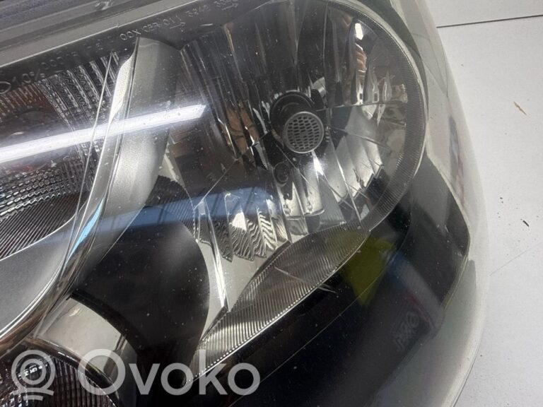 a10af710d58c4b82d94397e6455beaf0-e7f163eff5b1a170eea7e96c8dbe6d44_headlight_headlamp