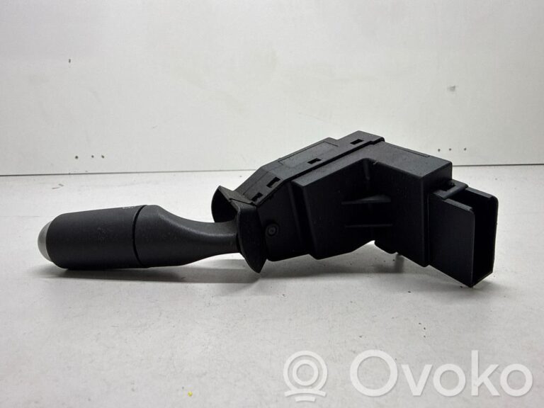 a488f1989f4e0d6b65f634b75c3f3aad-9e560cbd794f0029af014eb4928b2502_wiper_control_stalk