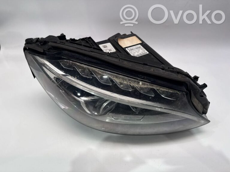 a70e863cb7fda748b46b12810a47e6af-eb46bc9ec2434f9f261c5f178f9a480a_headlight_headlamp