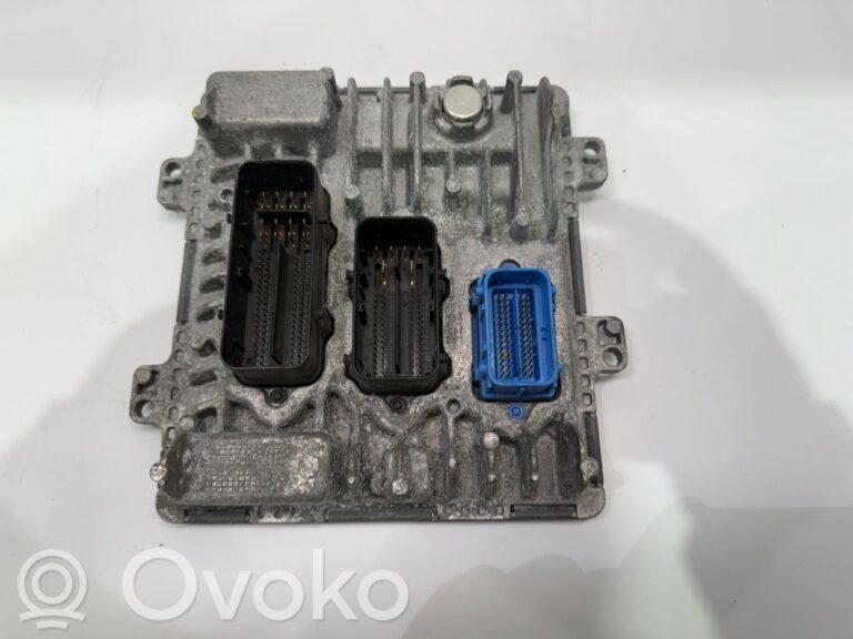 a71444b23e93b08010dcbe54564fe255-dc828cf2739f27ea7a2f5c978456170a_calculateur_moteur_ecu