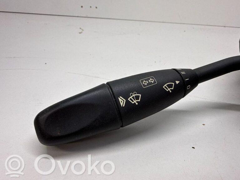 aa3525d522f91bacad0bd75de234f741-a972298f0b463abfbf532bdb18d3d22d_wiper_control_stalk