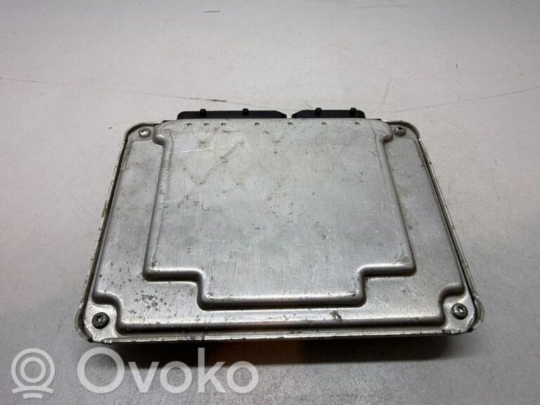 aabbb141f06cd556c27240bcfa0ab654-86f19811080693b67aa32082075516ae_engine_control_unit_module