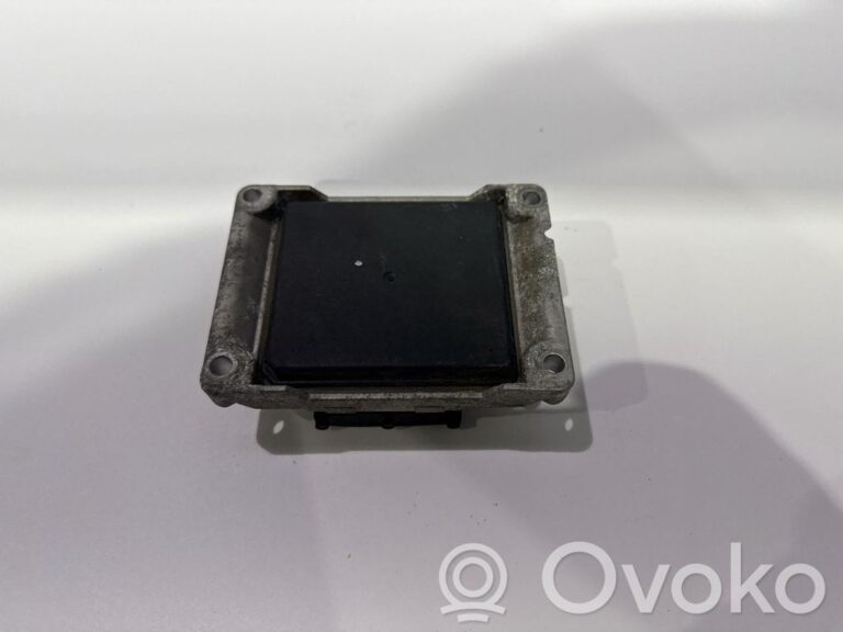 ac42f92b20d89a7e548ff4e804e856bf-357c9cbac60383405220a9124eb039a6_calculateur_moteur_ecu