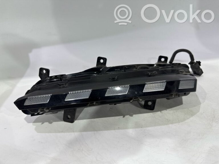ad940f84e042f7d2c91321bd1298b0c7-8f033bc3fec895e7f6f843e9ffd64cd1_led_daytime_headlight