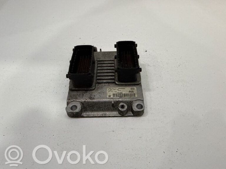 b3f1db4d0f2dfd634945b10587587ca7-c8b9909a81fc2c80e37c416ca3eeb4bf_calculateur_moteur_ecu