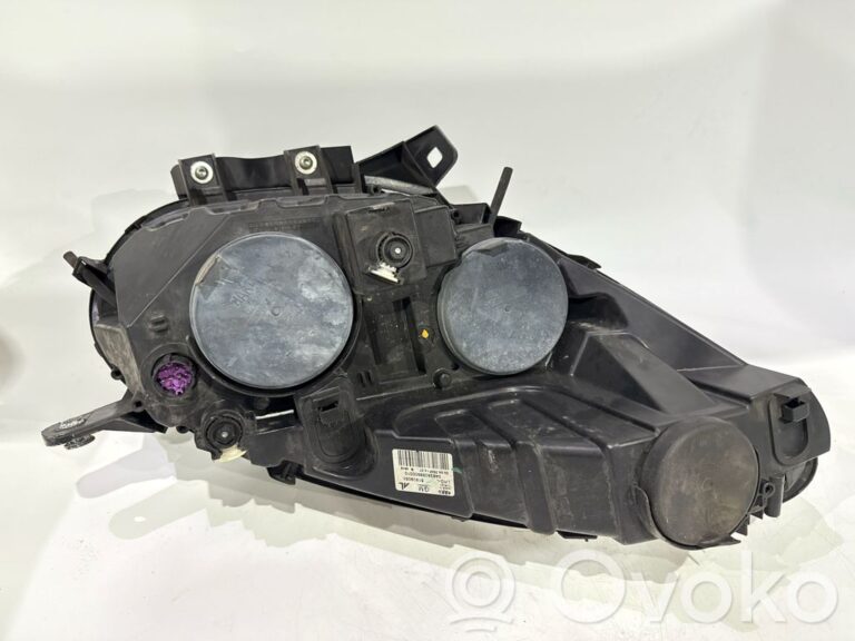 bc3fe46fb008854aee324d93a1093056-b64ff83fc206b1734f246f977c9d42d5_headlight_headlamp