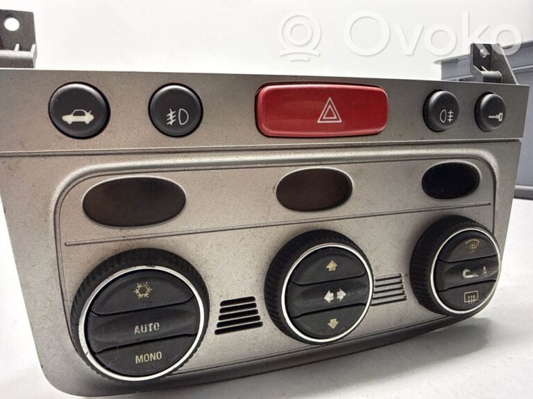 bcf85058c5afe64b1e0db6a4b87062be-d284268f61108bdedafd630e80174df2_climate_control_unit