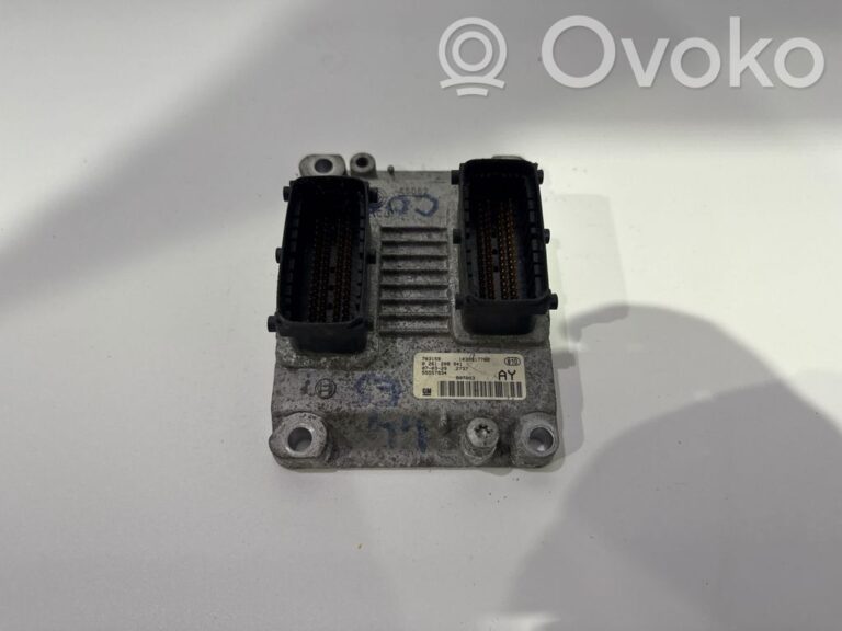 c219e7ac3ba27a4b97604d978e0efdc4-99709a0b997d72aa42fd137ac60d4e76_calculateur_moteur_ecu