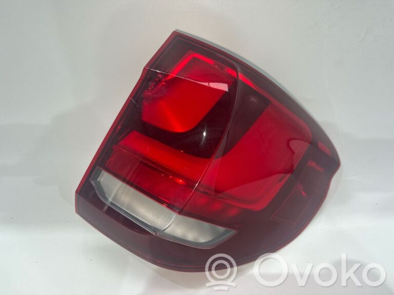 c4bede6b830613966deabfd734d6c3ea-f6f4dbb97666a8d3ef27dc334c6b8bae_tailgate_rear_tail_lights