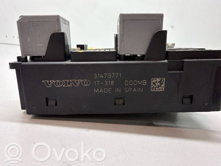cb5625b8f5f3d62a961116e97673049b-cfb1815ac5a376badaa916db2532f96b_fuse_box_set