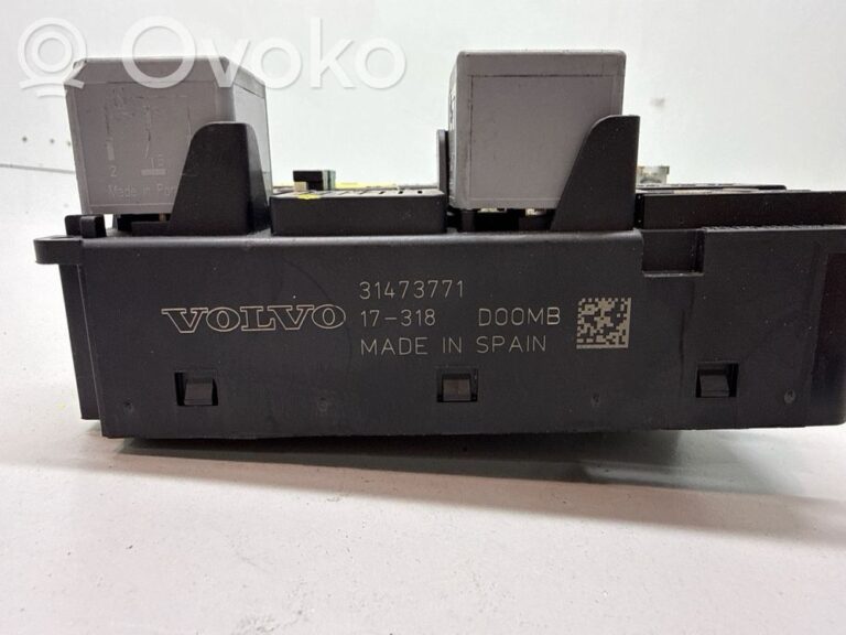 cb5625b8f5f3d62a961116e97673049b-cfb1815ac5a376badaa916db2532f96b_fuse_box_set