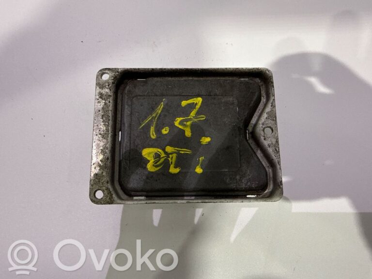 cb811d0bdd18877bd3ab2924d5b9e1b6-c8fcaa39bf6534902a6c93802e0678eb_calculateur_moteur_ecu
