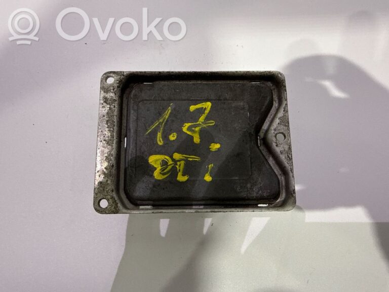 cb811d0bdd18877bd3ab2924d5b9e1b6-c8fcaa39bf6534902a6c93802e0678eb_calculateur_moteur_ecu