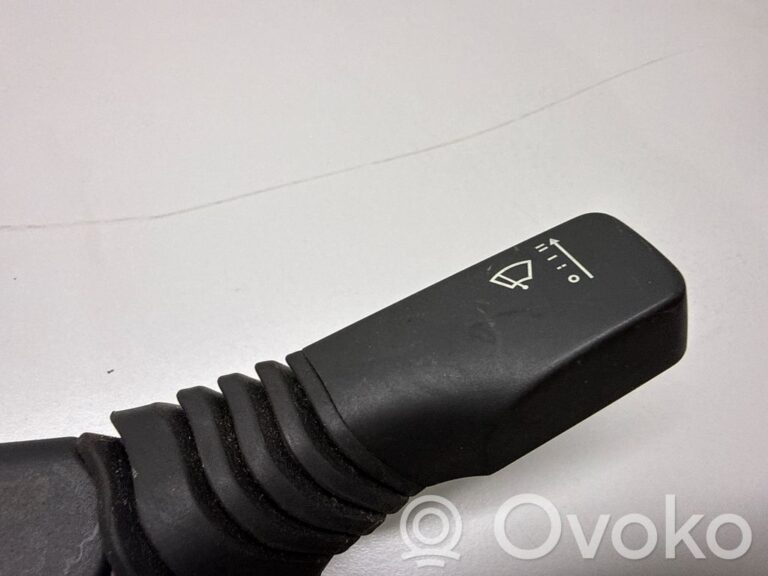 cc016dc1b414aa5b0c6f130dcab06182-3f3afb35c243a7cfab091549ebc6a873_wiper_turn_signal_indicator_stalk_switch