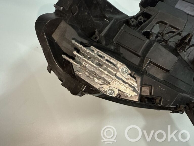 cf793f24463b7aaf5d8a800fcf805080-9644a3131e454c252bb7bb93d54b258a_headlight_headlamp