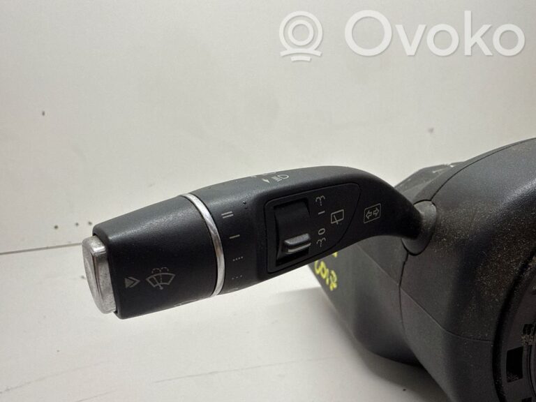 d154b4a0c9bdd8bff5bd94adb4d3c6a8-115c2b663d8bd5c067b24d82a304c54e_steering_wheel_column_trim