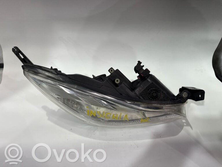 d2fa74668a005a584614172e62e535cb-f5de43eb90b22a2d83a8189f00a25990_headlight_headlamp