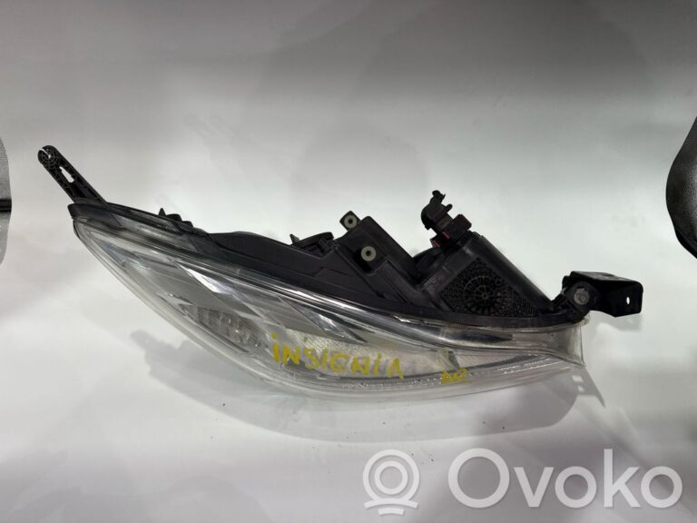d2fa74668a005a584614172e62e535cb-f5de43eb90b22a2d83a8189f00a25990_headlight_headlamp