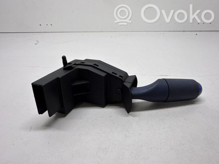 d9b038b099d00be074871977f2571baf-c4a2f3278e07b769c5999de0af525d23_wiper_control_stalk