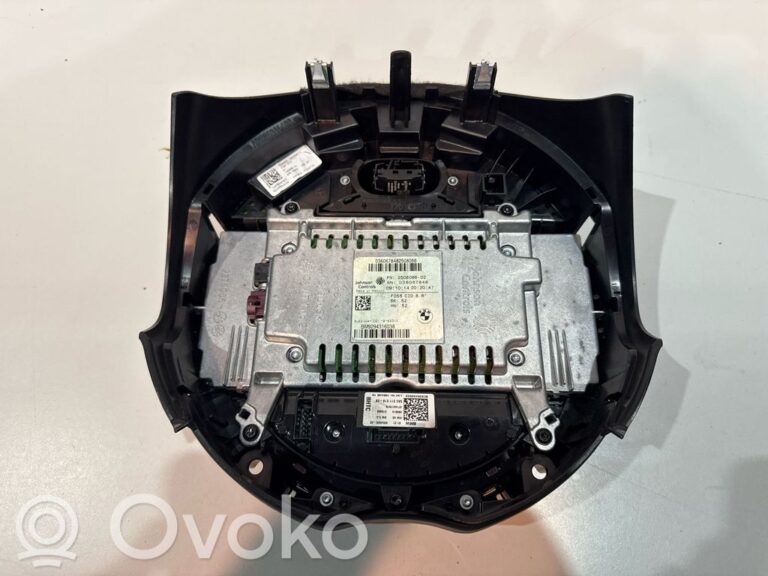 dd2b03601bb7703f60789ee7db4f55b7-88d3ffc2d45e32d06b30ec6c0de509ad_head_unit_multimedia_control