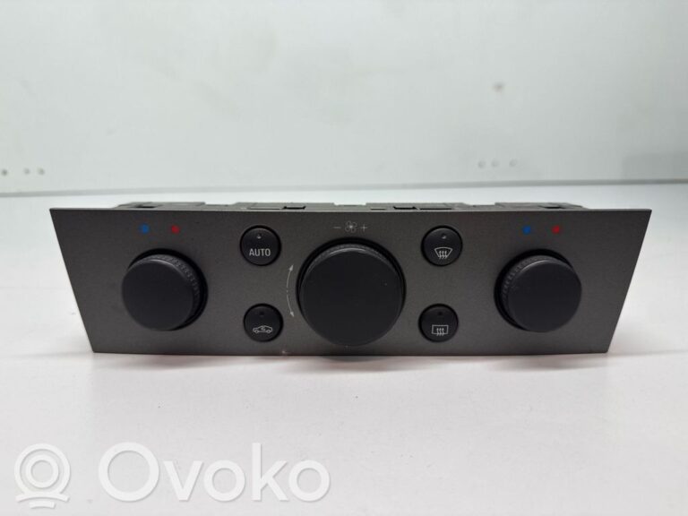 df8167eb60a3aed0ebf37b488a83636e-0ecd18c8da600c7590439731c504377c_climate_control_unit