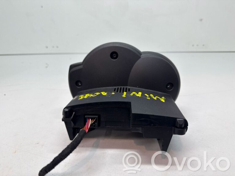 e088efabaec0e2930d3cb8b9d6656606-76bb2e0a1a088086b144b5b8db6791a1_speedometer__instrument_cluster_