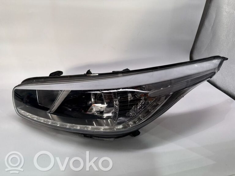 e09023e4ce185fda3ecf7abdd063af68-356753552bdd5dd9040c151b0650ea8f_headlight_headlamp