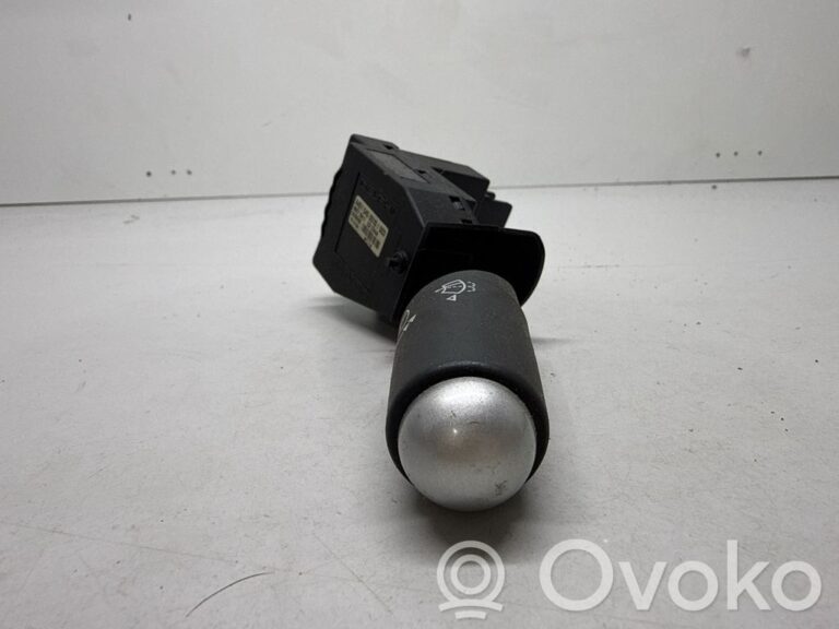 e224103a5d88f6b131c25207bc7f7730-e1a9a50dc11ff3f0227416fcd1ec77df_wiper_control_stalk