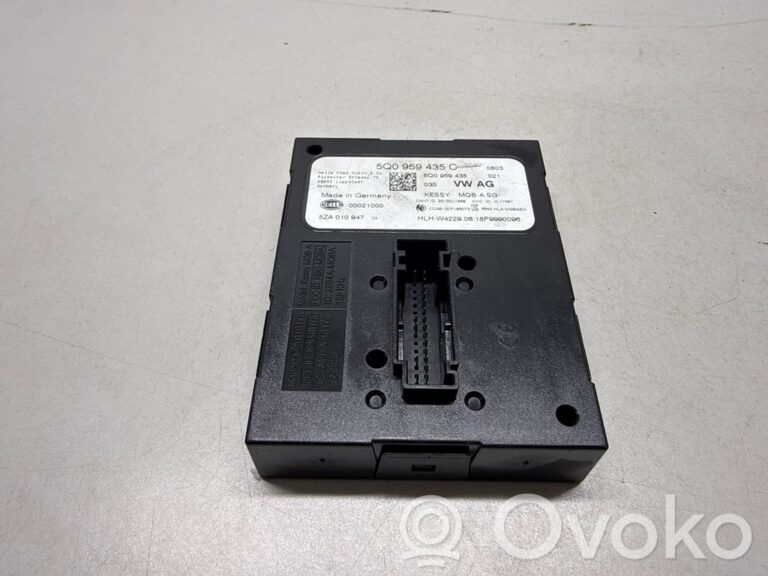 e507244be19680fab0ec2273bed7eb33-4a1efb7a592e61be347dc8e6d3056c7d_keyless__kessy__go_control_unit_module