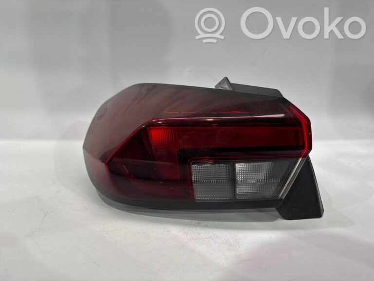 e5789821172e275f7e6382d819a9f5ff-316c447a4c1b7babaf929441bddd4ecd_rear_tail_lights