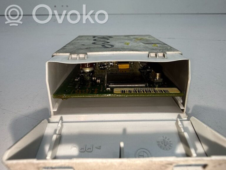 e75f42b0b3e1d102a99b6a862ae84cad-8579e085510e2e90ef4b0a3ac40c5e6f_air_suspension_control_unit_module__rear_
