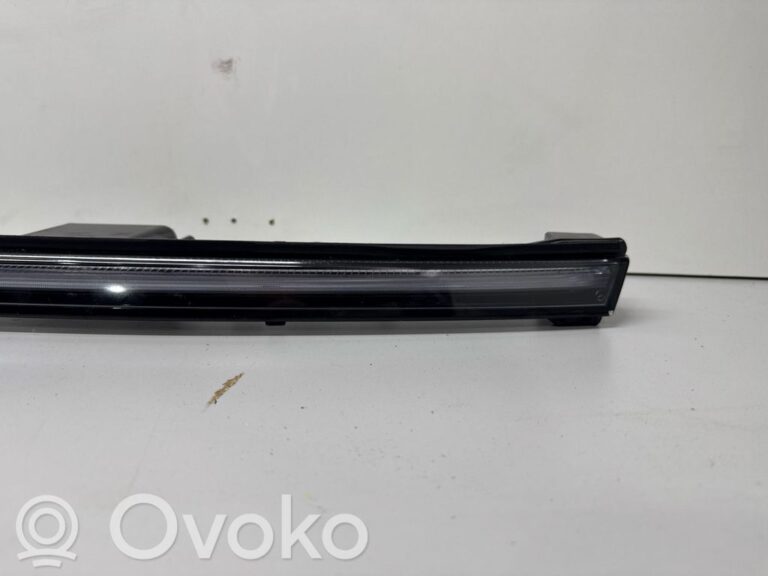 e7f8485cccf486de5eea21df4ccc0ca1-5438dbfd190a426ca073adc5e20185ad_headlight_headlamp