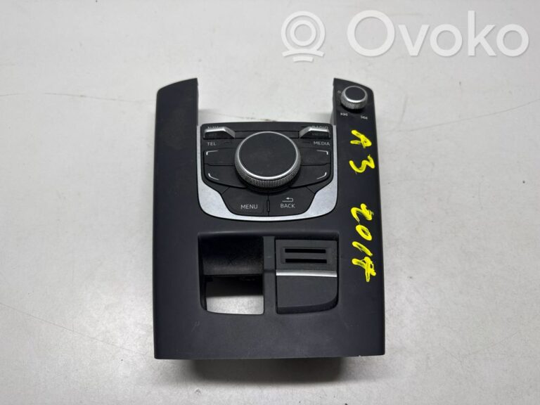 e97254dd456ee6f5278e1394dd20e880-467684381c5341e6eabc8e8ce636454a_head_unit_multimedia_control