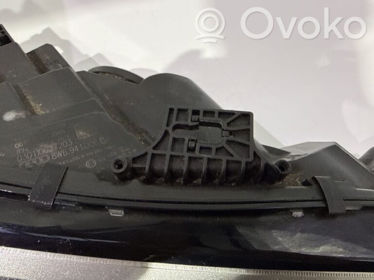 ec0382eabe207b54fdb1dfc7570641b2-4493a5a2b9b719e12d7d68ebd64b71c9_headlight_headlamp