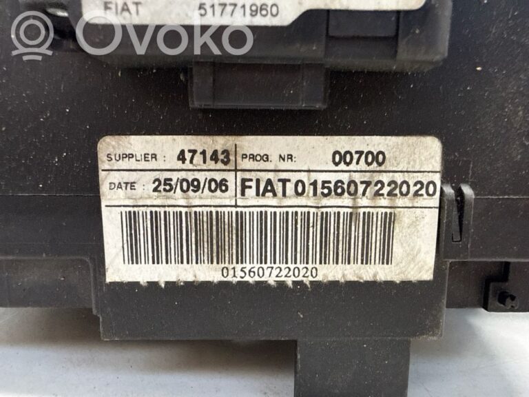 eca6edd49711a97acb92008bd37705a8-a3f2939707383a84df5586a06cc1a817_wiper_turn_signal_indicator_stalk_switch