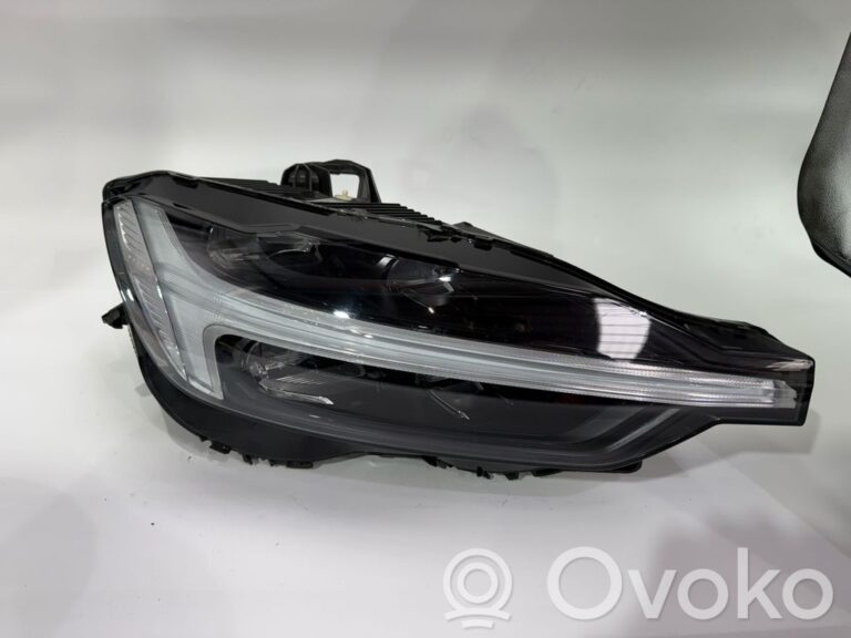 f1bdbce7550a9a4552d2fcd38eefc3ef-59de65cc6fa8b85e80dc16abacfa56d7_headlight_headlamp