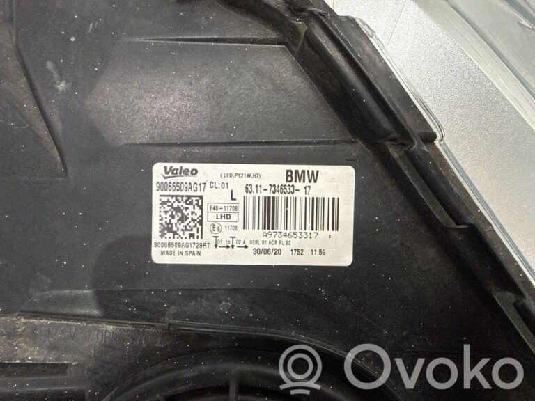 f61e8009bba3d7bcf831e13d60e0728d-2267bce0f627fb4a4d38fc29884fdc6c_headlight_headlamp