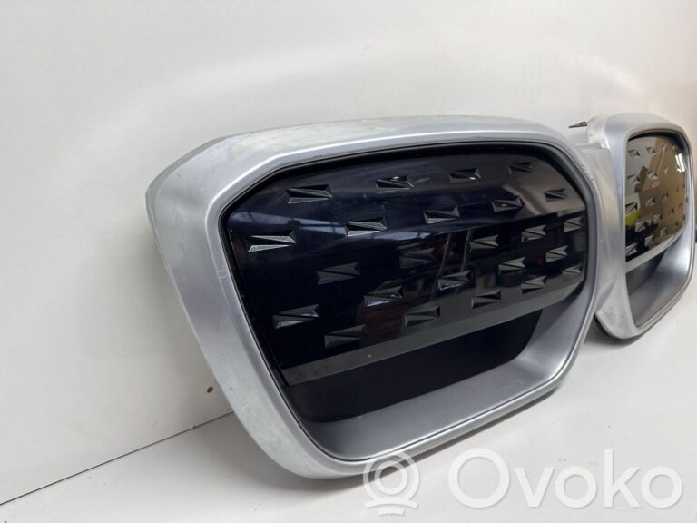 f66376cc9a70ae853268b0ae2d65d5ac-025a9f25c9dc24f31097c2a5425735f2_front_bumper_upper_radiator_grill